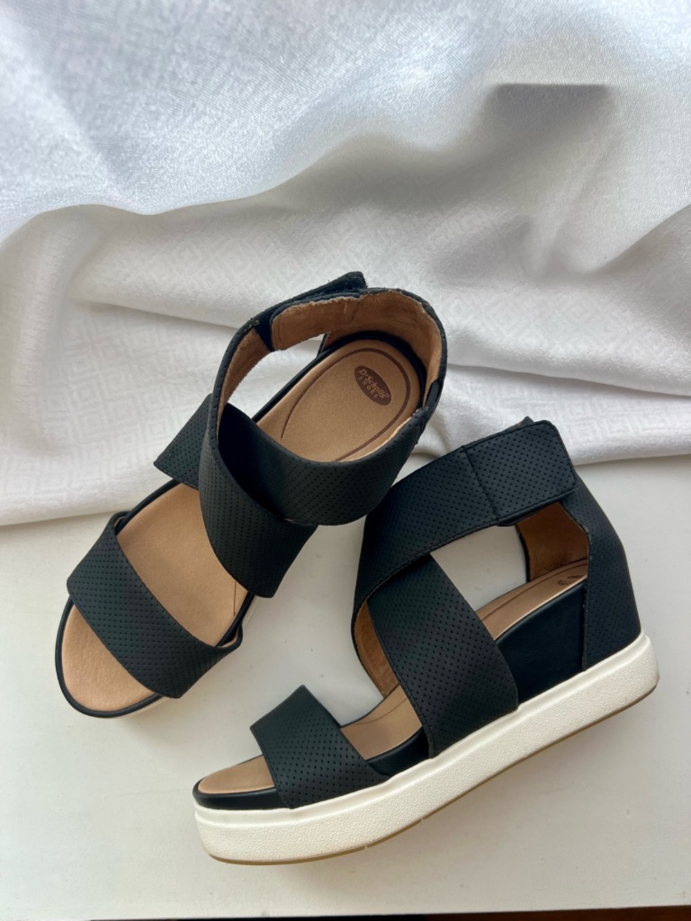 Dr. Scholl's Shoes Women's Sheena Wedge Sandal